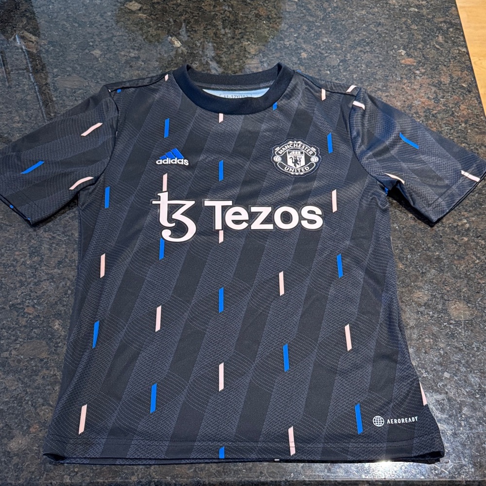 Adidas Youth 11-12Y Black Manchester United Tezos Short Sleeve Jersey